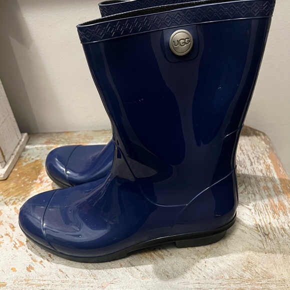 UGG Shoes - UGG Women's Sienna Rain Boots Blue, Shearling Size 10 US